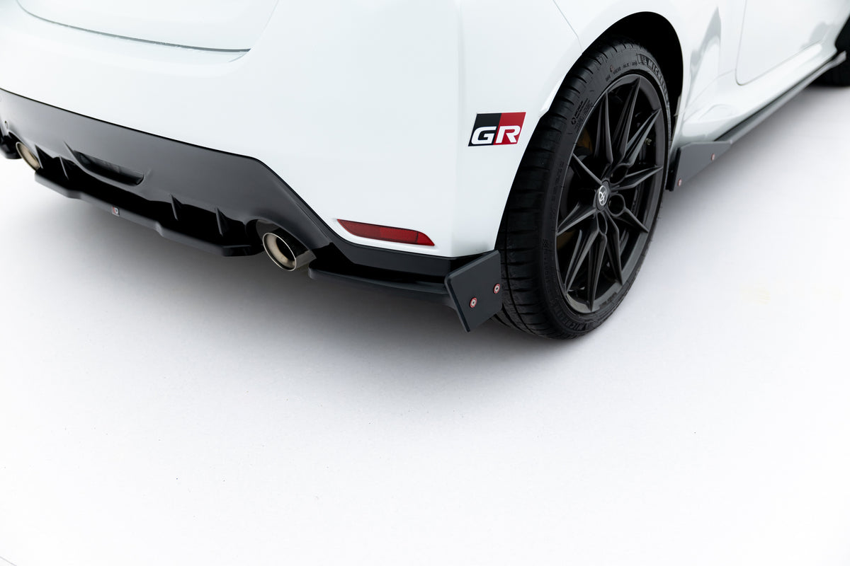 Rear Side Splitters V.2 + Flaps suitable for Toyota GR Yaris Mk4
