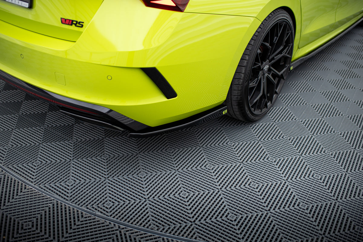 Rear Side Splitters V.2 suitable for Skoda Octavia RS Combi / Liftback Mk4 / Mk4 Facelift
