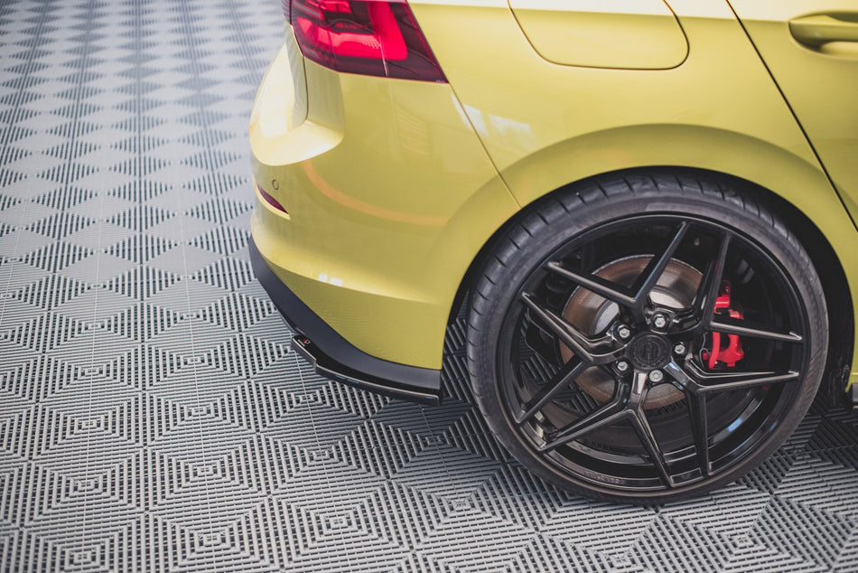 Rear Side Splitters V.2 suitable for Volkswagen Golf GTI Clubsport Mk8