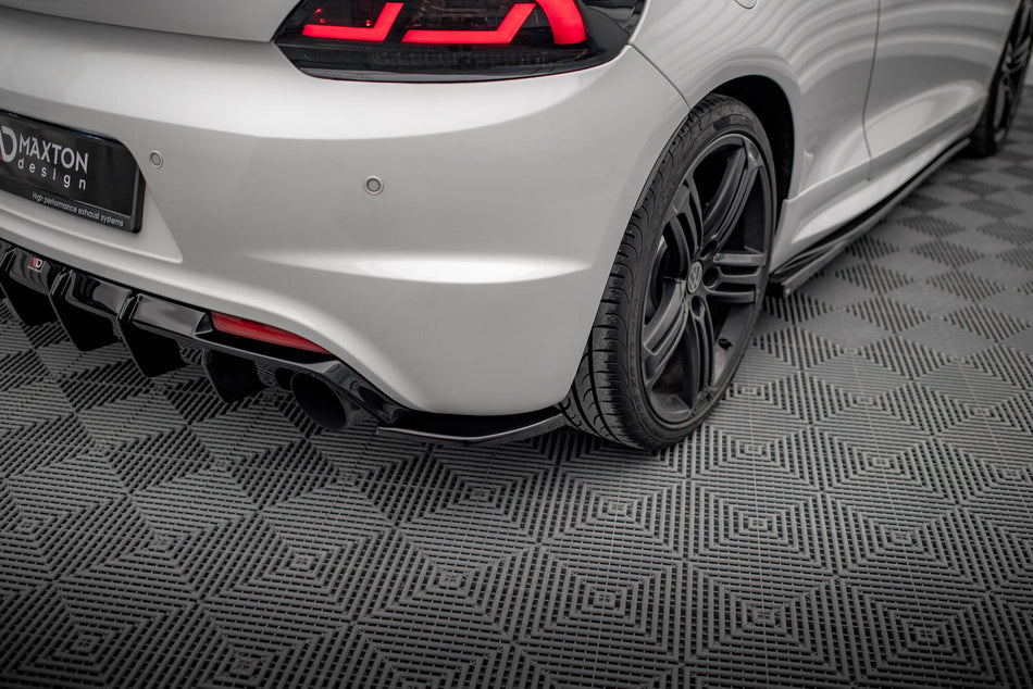Rear Side Splitters V.3 suitable for Volkswagen Scirocco R Mk3