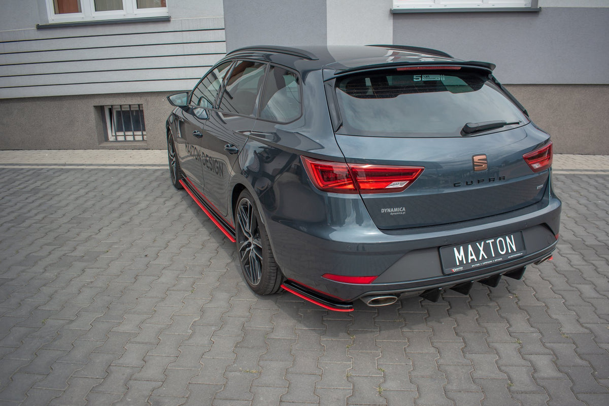 Rear Side Splitters V.4 suitable for Seat Leon Cupra Mk3 FL Sportstourer