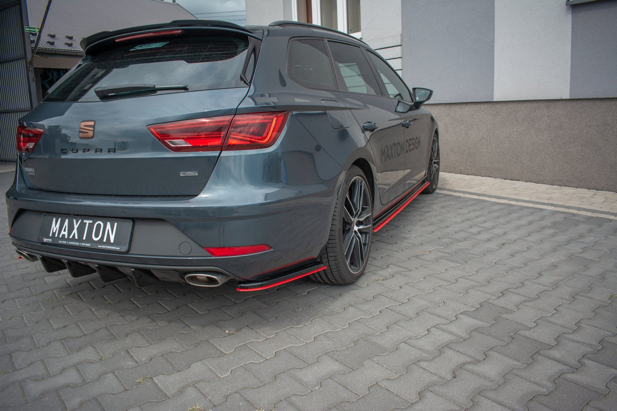Rear Side Splitters V.4 suitable for Seat Leon Cupra Mk3 FL Sportstourer