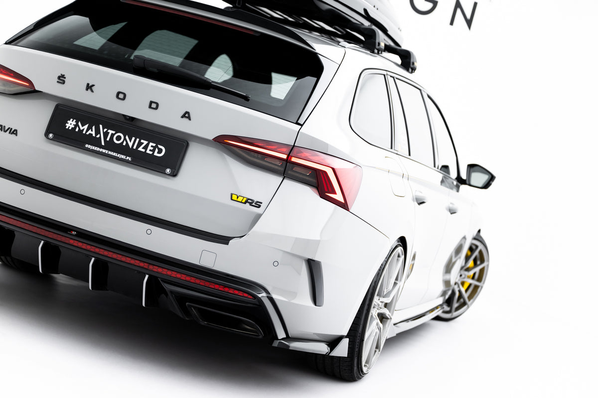 Rear Side Splitters V.8 suitable for Skoda Octavia RS Liftback / Combi Mk4