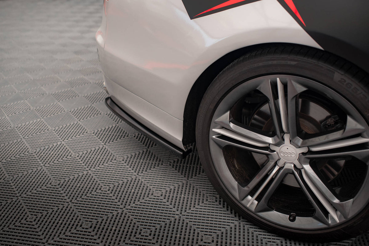Rear Side Splitters suitable for Audi S8 D4