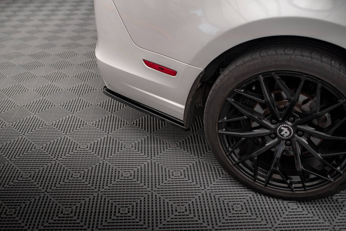 Rear Side Splitters suitable for Ford Mustang Mk5 Facelift