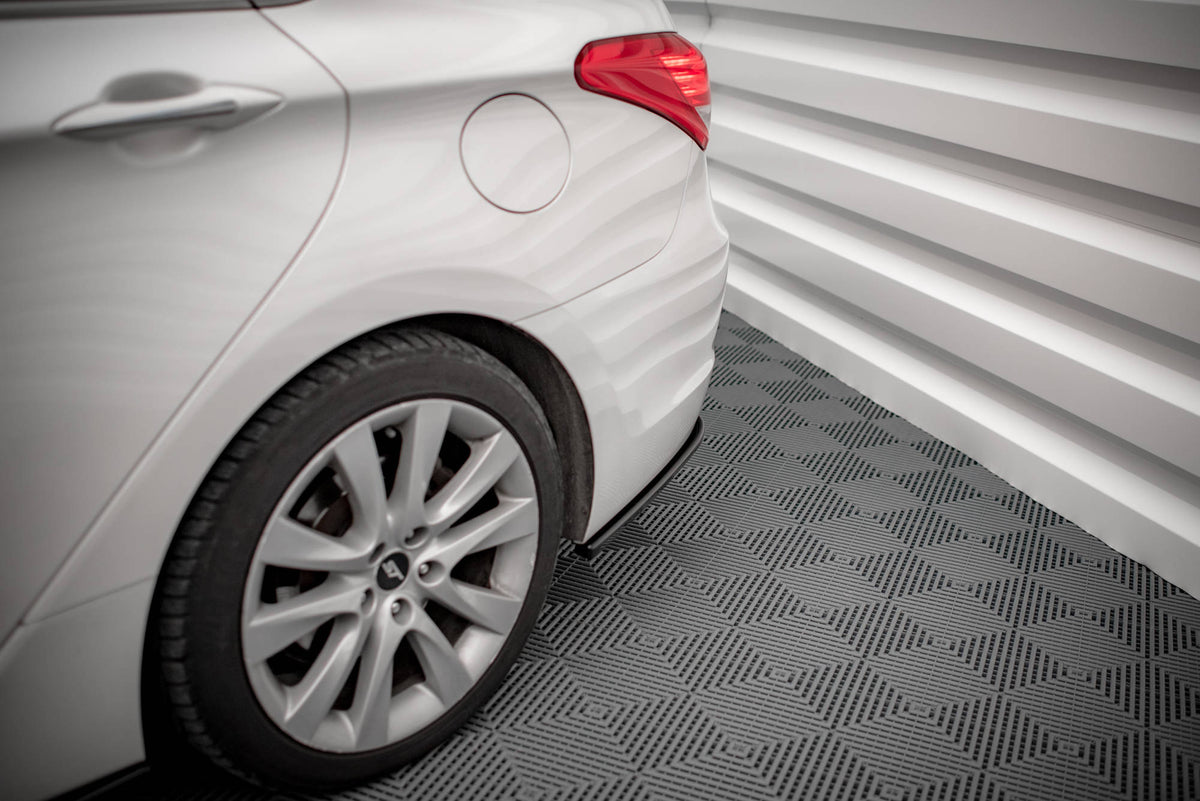 Rear Side Splitters suitable for Hyundai I40 Mk1