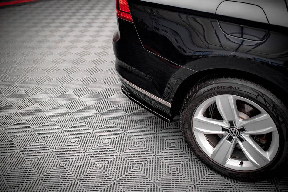 Rear Side Splitters suitable for Volkswagen Passat B8 Facelift