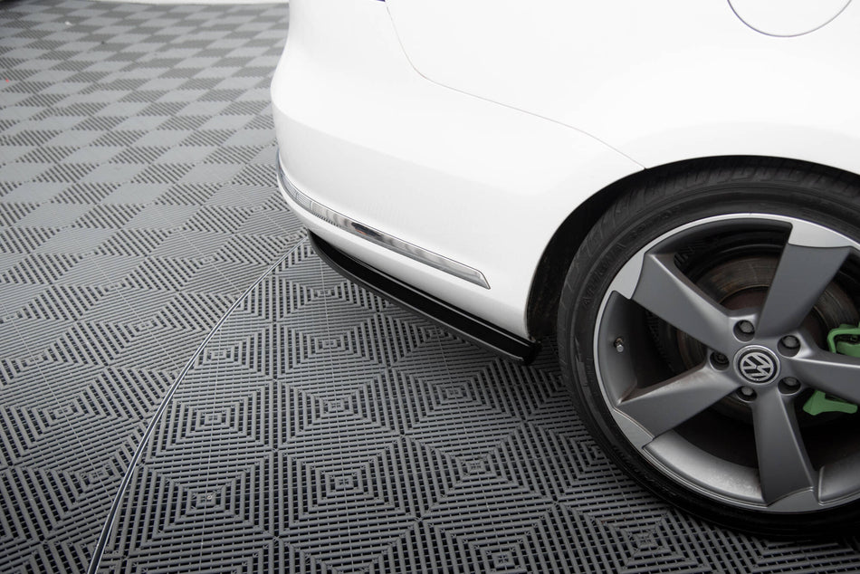 Rear Side Splitters suitable for Volkswagen Passat Variant B7