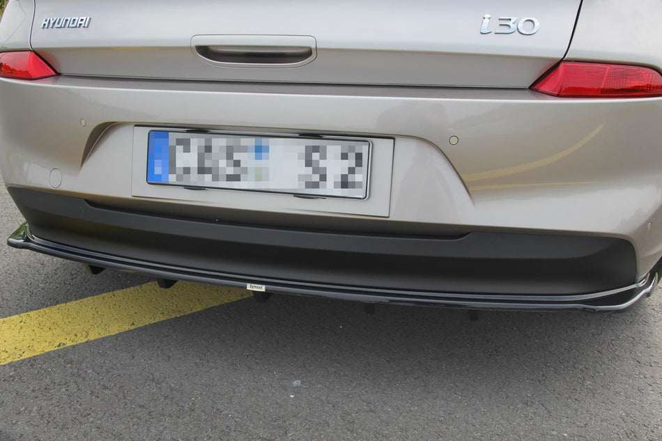Rear Splitter (WITH VERTICAL BARS) suitable for Hyundai I30 MK3 HATCHBACK