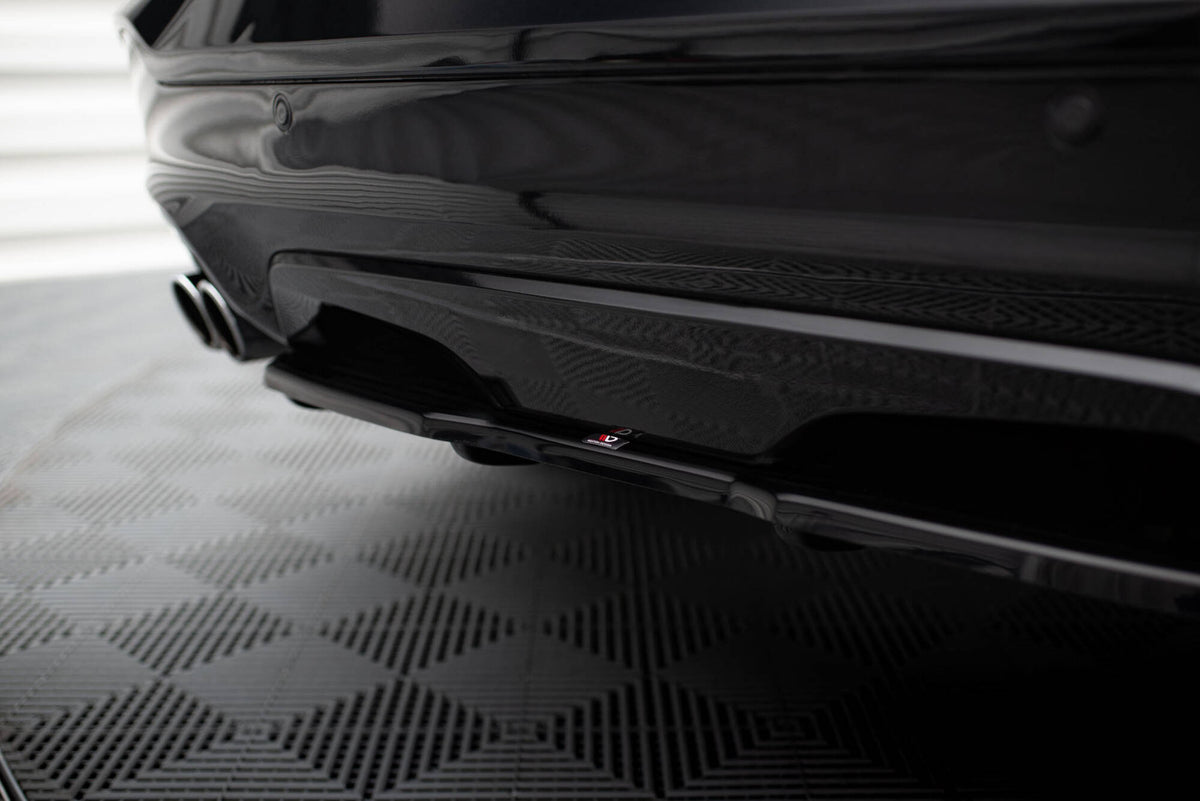 Rear Splitter for suitable for BMW X4 M-PACK (with a vertical bar)
