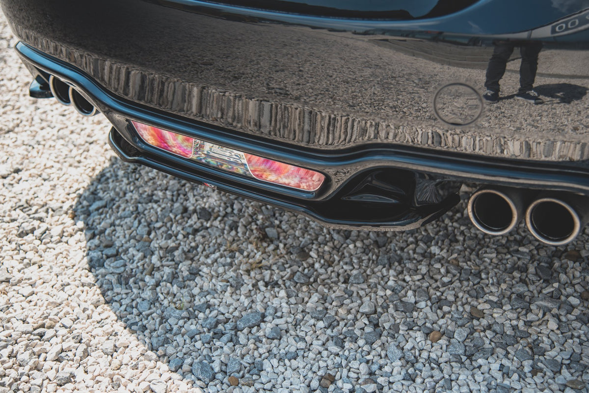 Rear Splitter suitable for Abarth 124 Spider