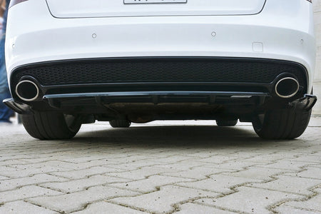 Rear Splitter suitable for Audi A5 S-Line 8T Facelift (with a vertical bar)