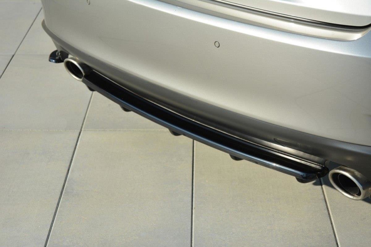 Rear Splitter suitable for Lexus IS Mk3 T (with vertical bars)