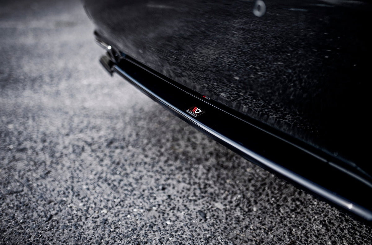 Rear Splitter suitable for Lexus LS Mk4 Facelift