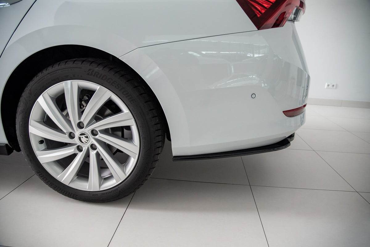 Rear Splitter suitable for Skoda Octavia Mk4