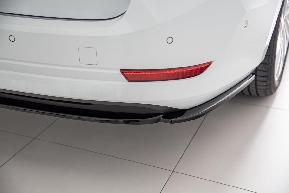 Rear Splitter suitable for Skoda Octavia Mk4