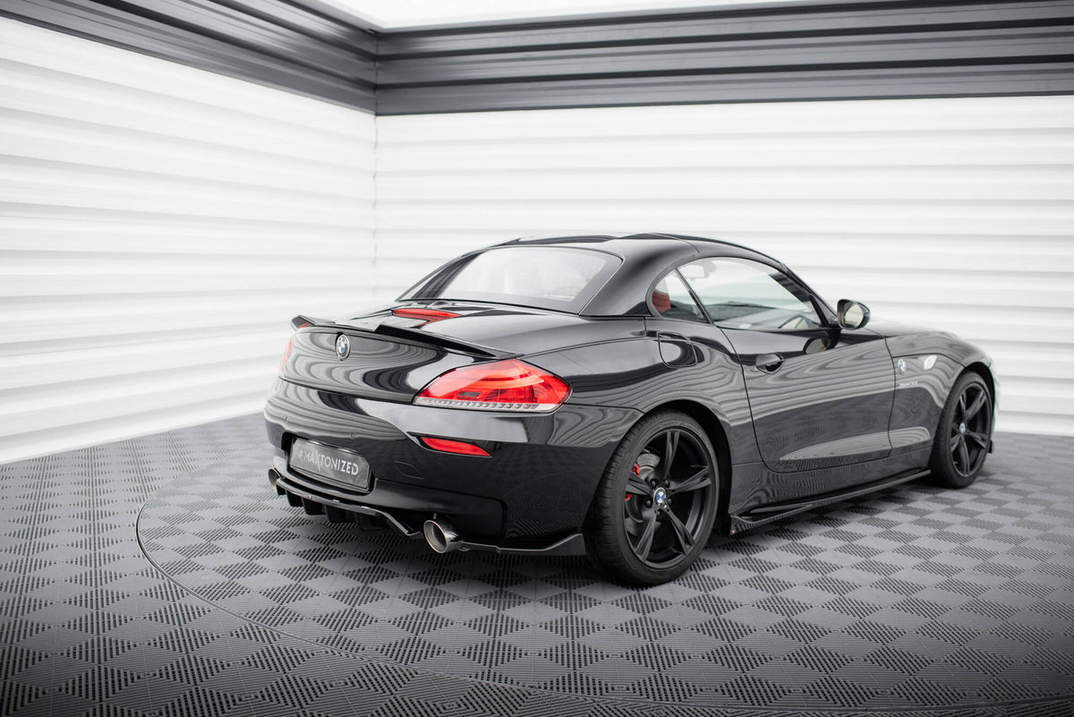 Rear Splitter (with vertical bars) V.1 suitable for BMW Z4 M-Pack E89 Facelift