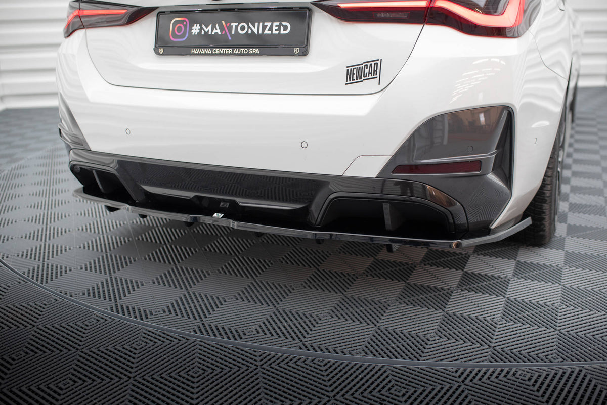 Rear Splitter (with vertical bars) V.1 suitable for BMW i4 M-Pack G26