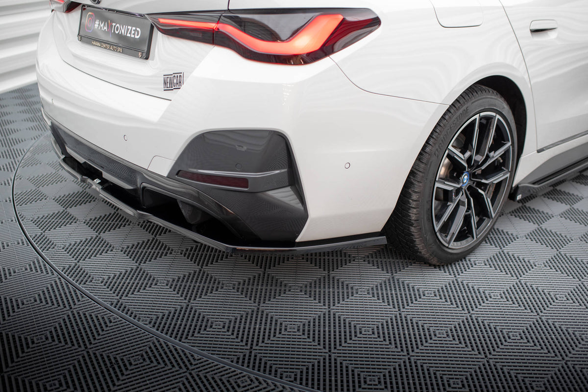 Rear Splitter (with vertical bars) V.1 suitable for BMW i4 M-Pack G26