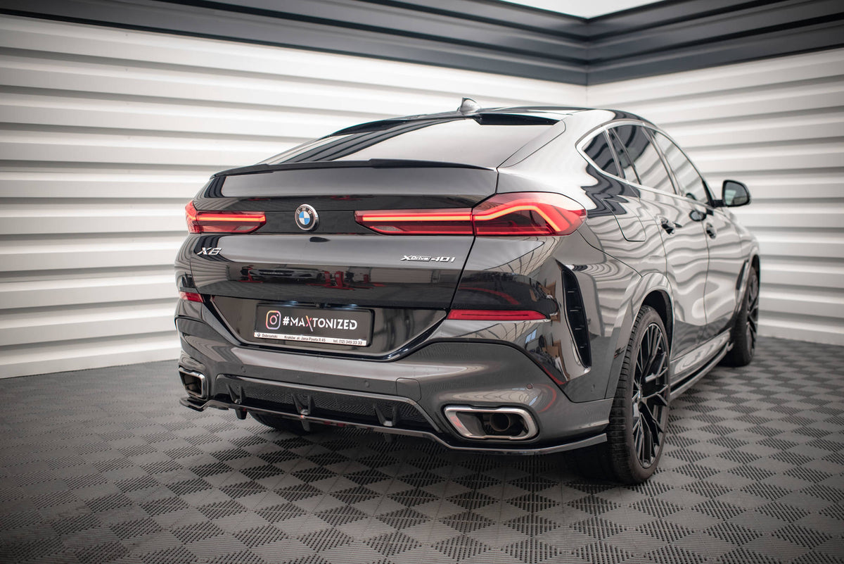 Rear Splitter (with vertical bars) V.2 suitable for BMW X6 M-Pack G06