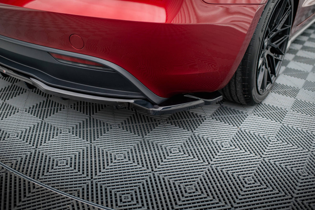 Rear Splitter (with vertical bars) V.2 suitable for Tesla Model 3 Project Highland(Facelift)