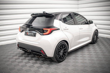 Rear Splitter (with vertical bars) V.2 suitable for Toyota Yaris Mk4