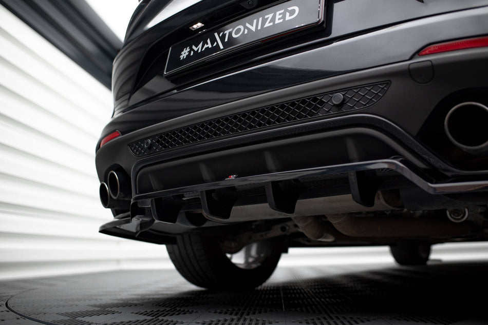 Rear Splitter (with vertical bars) suitable for Alfa Romeo Stelvio Quadrifoglio Mk1