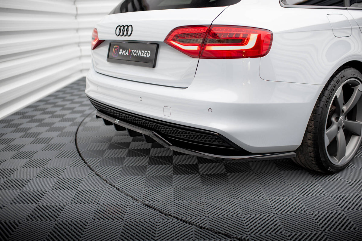 Rear Splitter (with vertical bars) suitable for Audi A4 Competition B8 Facelift