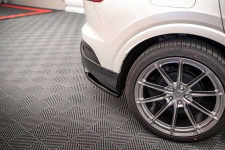 Rear Splitter (with vertical bars) suitable for Audi Q4 e-tron Sportback S-line Mk1