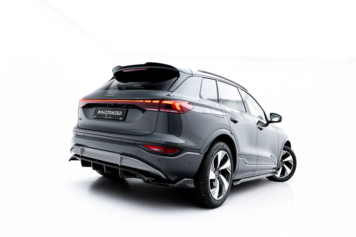 Rear Splitter (with vertical bars) suitable for Audi Q6 e-tron S-Line / SQ6 e-tron SUV / Sportback Mk1