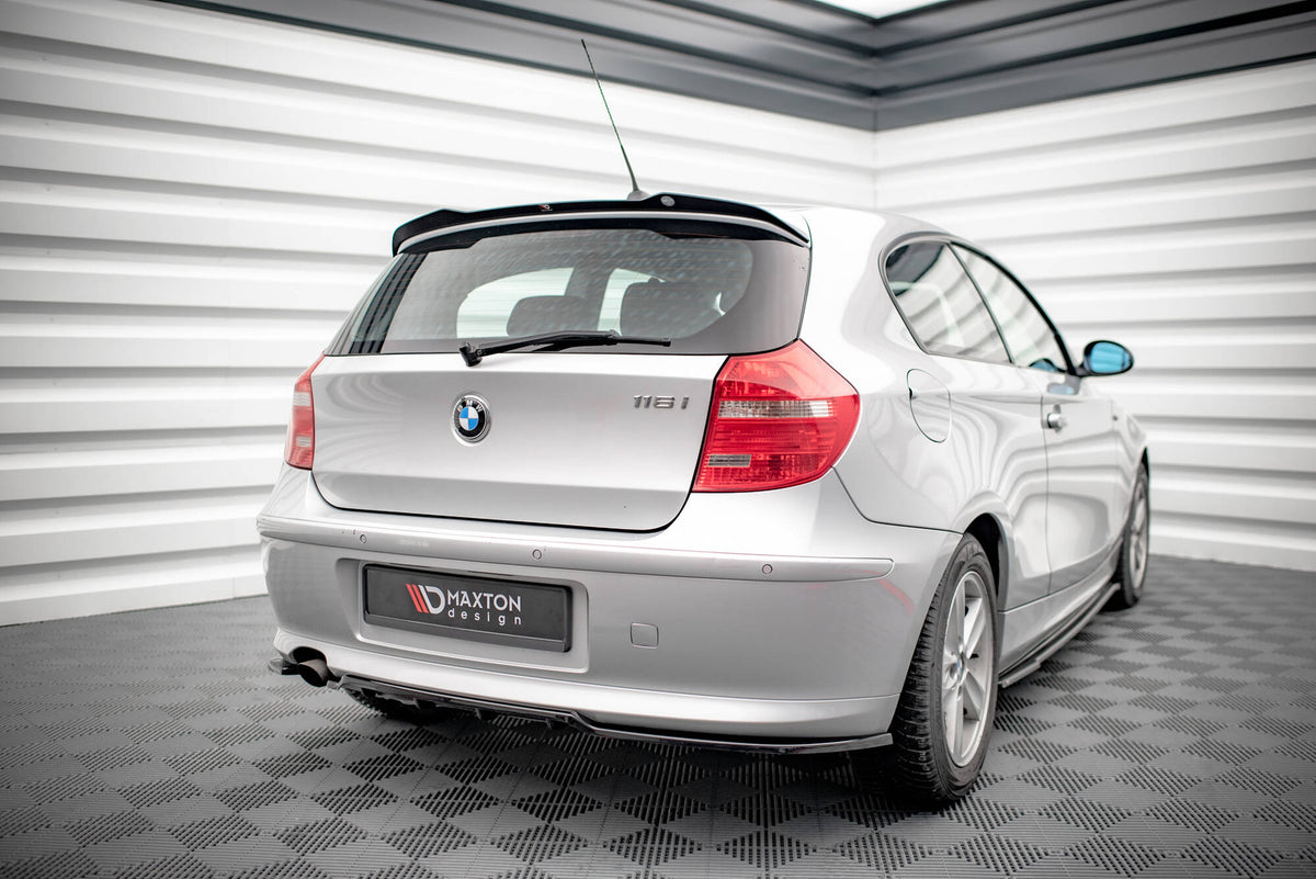 Rear Splitter (with vertical bars) suitable for BMW 1 E81 Facelift