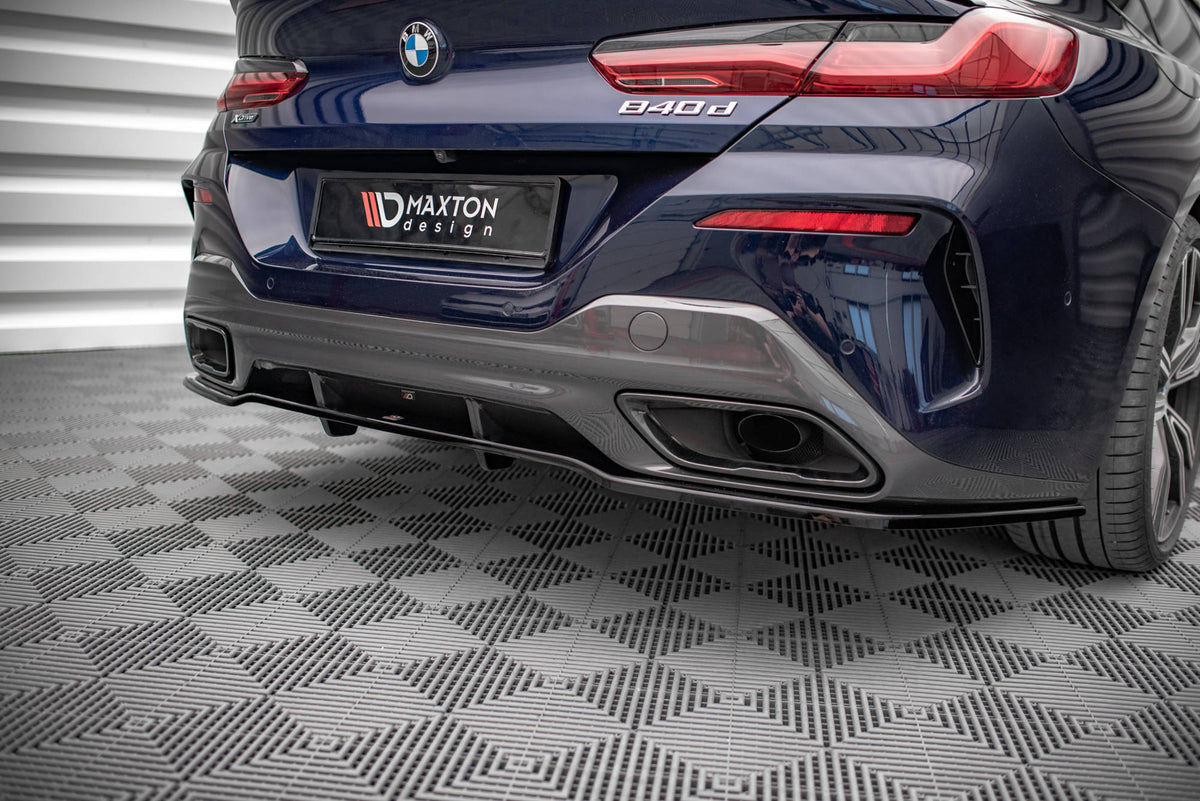 Rear Splitter (with vertical bars) suitable for BMW 8 Gran Coupe M-Pack G16