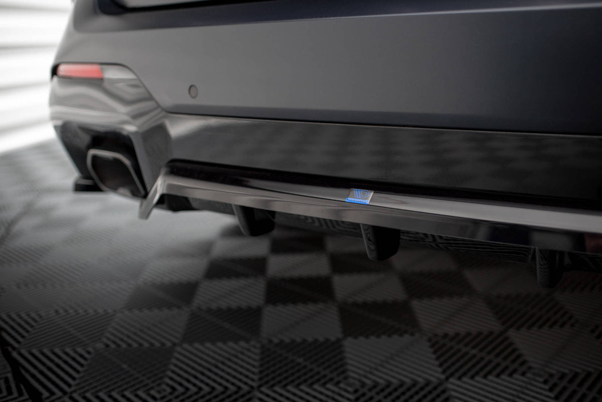 Rear Splitter (with vertical bars) suitable for BMW X3 M-Pack G01 Facelift