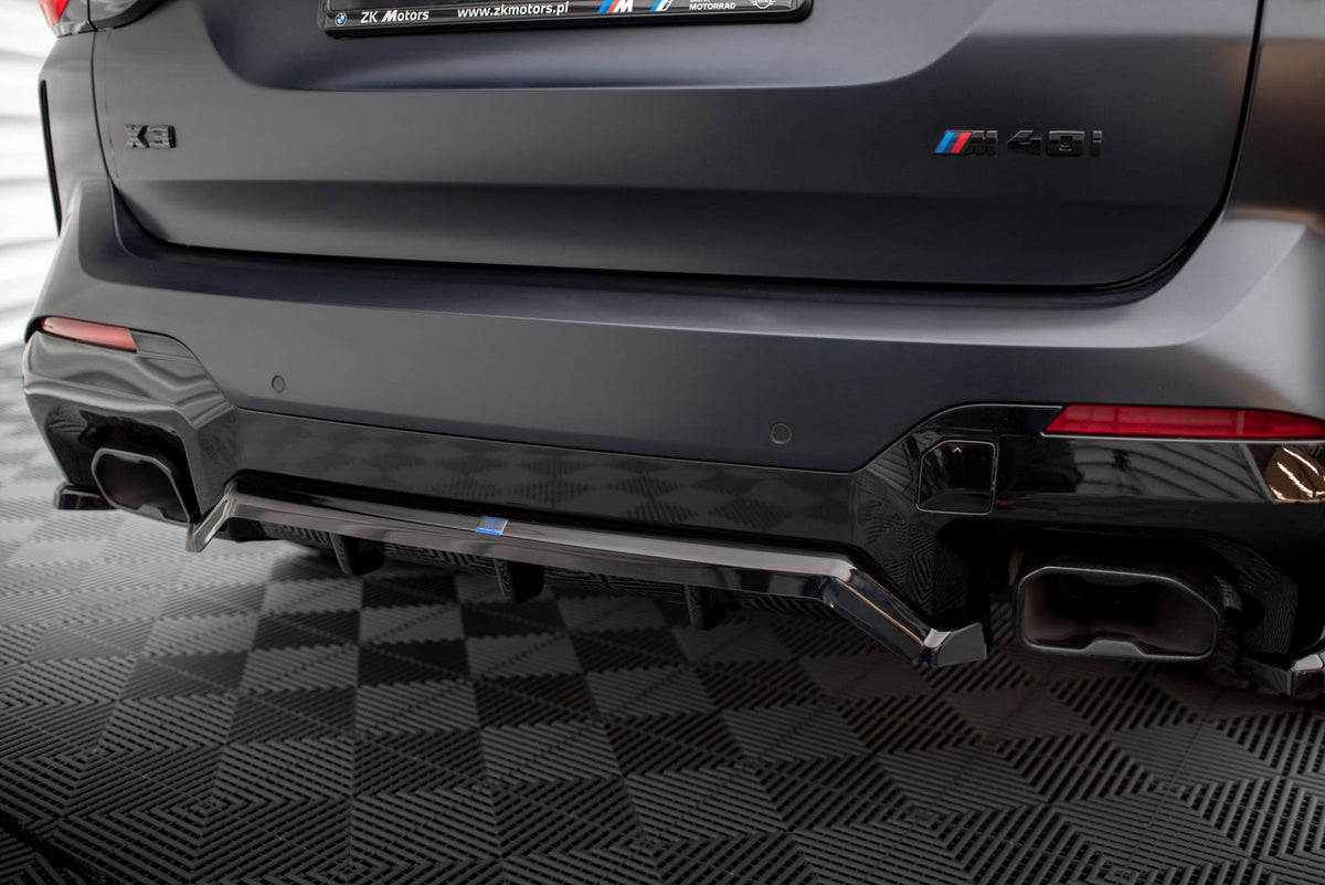 Rear Splitter (with vertical bars) suitable for BMW X3 M-Pack G01 Facelift