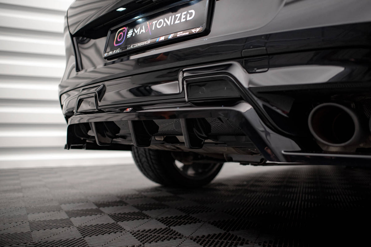Rear Splitter (with vertical bars) suitable for BMW X6 M F96