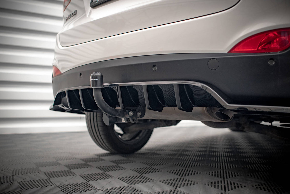 Rear Splitter (with vertical bars) suitable for Hyundai ix35 Mk1