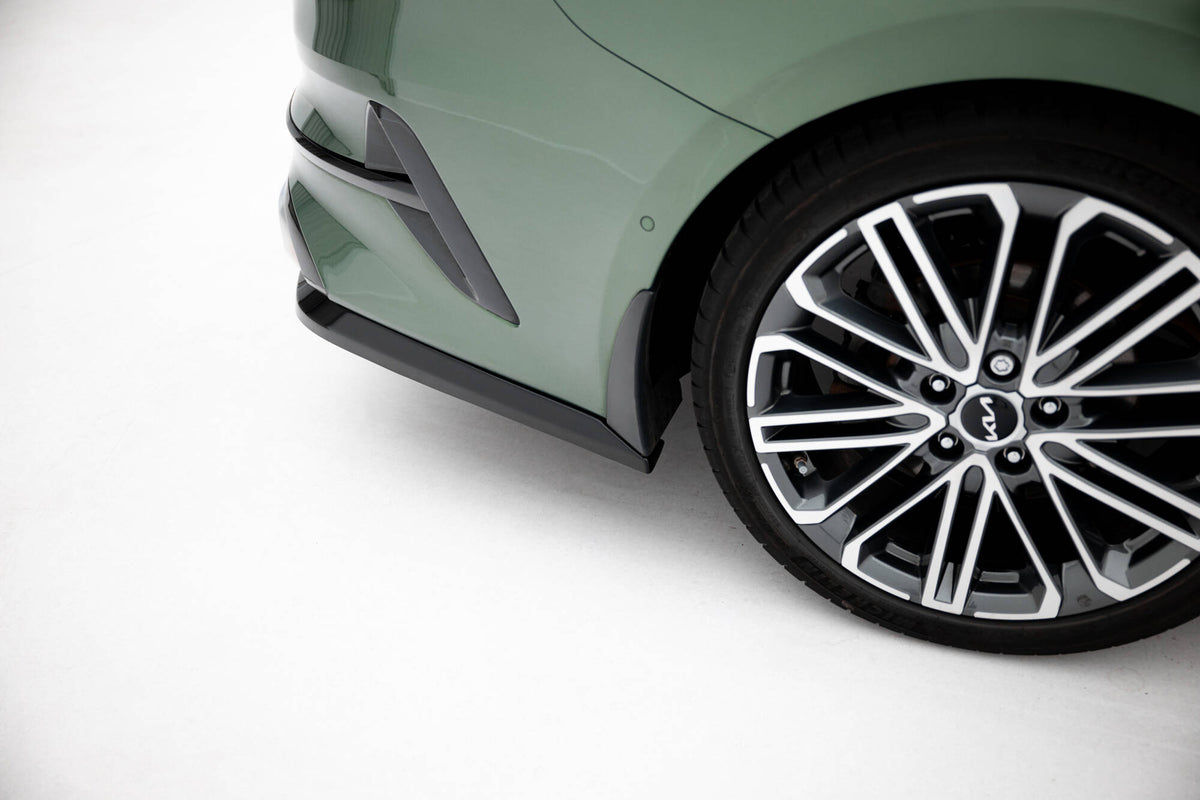 Rear Splitter (with vertical bars) suitable for Kia Proceed GT-Line Mk1 Facelift