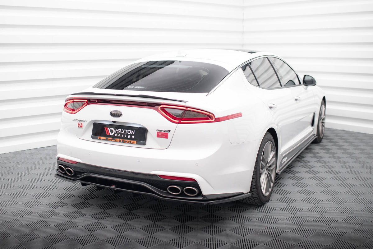 Rear Splitter (with vertical bars) suitable for Kia Stinger Mk1