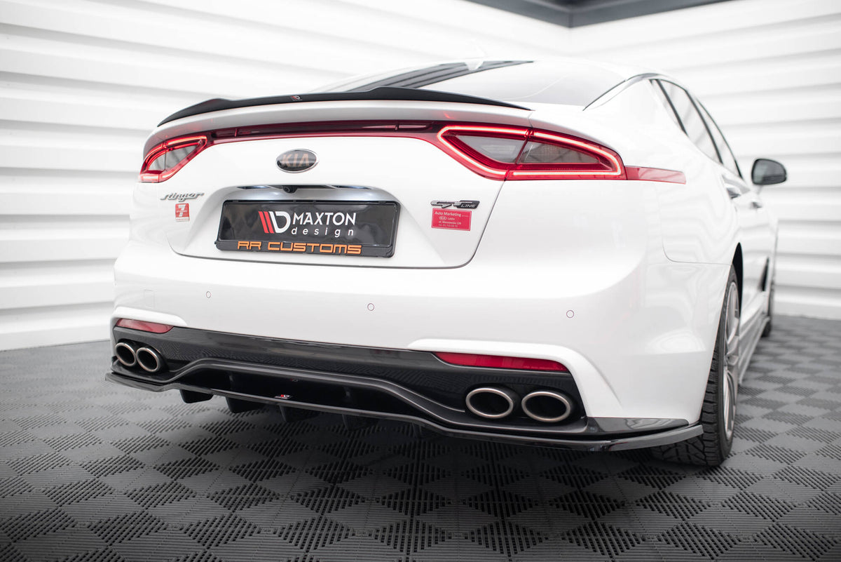 Rear Splitter (with vertical bars) suitable for Kia Stinger Mk1