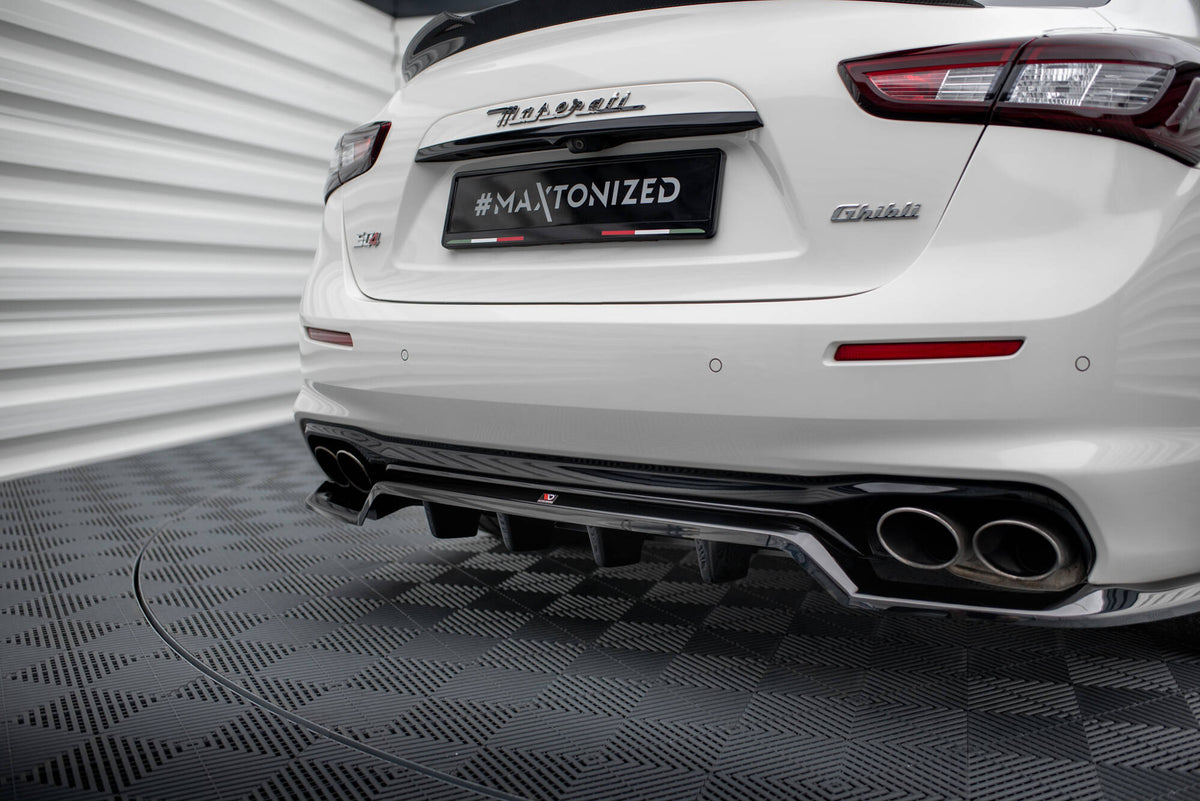 Rear Splitter (with vertical bars) suitable for Maserati Ghibli Mk3 Facelift