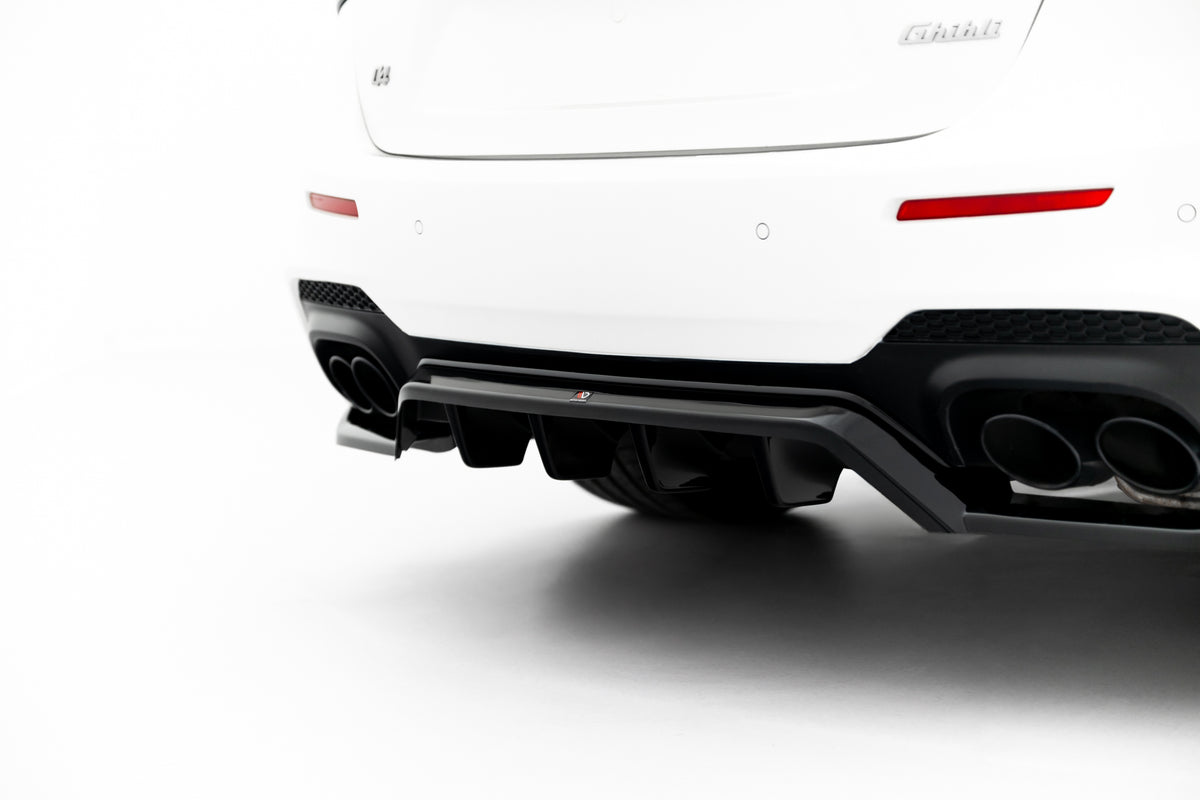 Rear Splitter (with vertical bars) suitable for Maserati Ghibli Modena Mk3 Facelift