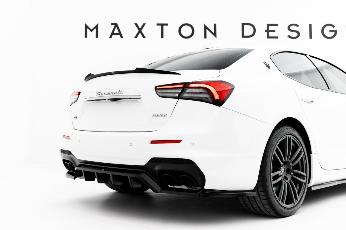 Rear Splitter (with vertical bars) suitable for Maserati Ghibli Modena Mk3 Facelift