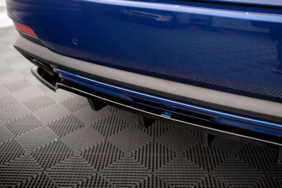 Rear Splitter (with vertical bars) suitable for Maserati Levante GTS Mk1