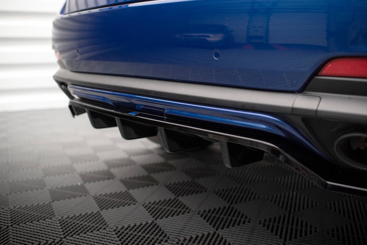 Rear Splitter (with vertical bars) suitable for Maserati Levante GTS Mk1