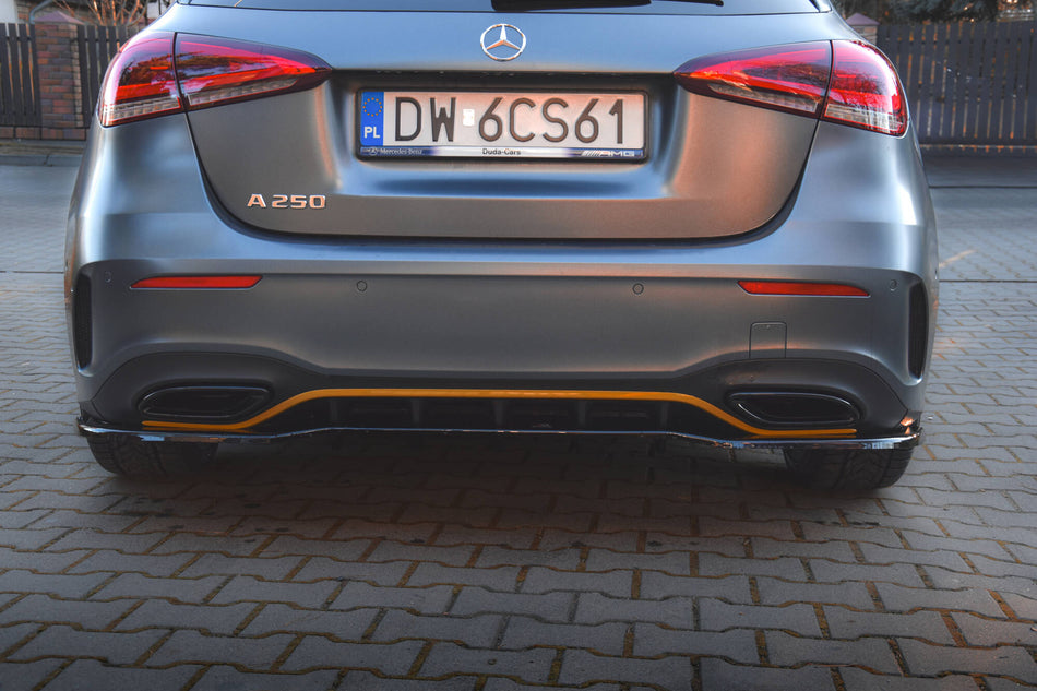 Rear Splitter (with vertical bars) suitable for Mercedes-Benz A Hatchback AMG Line W177