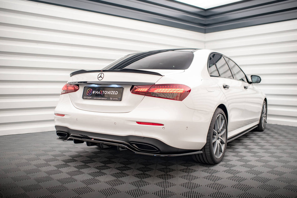 Rear Splitter (with vertical bars) suitable for Mercedes-Benz E AMG-Line Sedan W213 Facelift