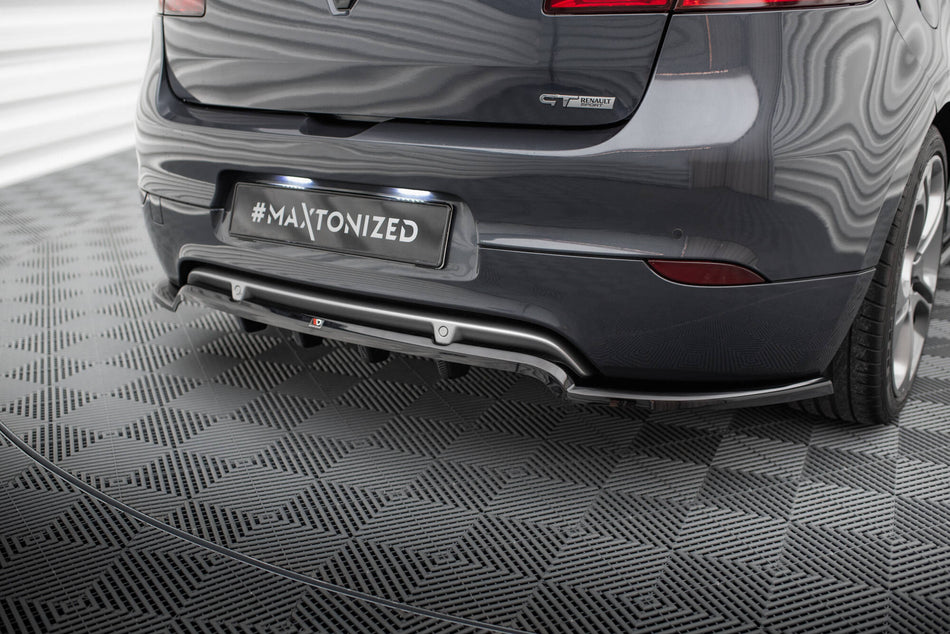 Rear Splitter (with vertical bars) suitable for Renault Megane GT MK3 Facelift