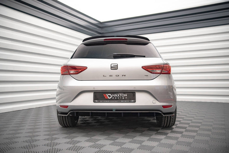 Rear Splitter (with vertical bars) suitable for Seat Leon Hatchback Mk3