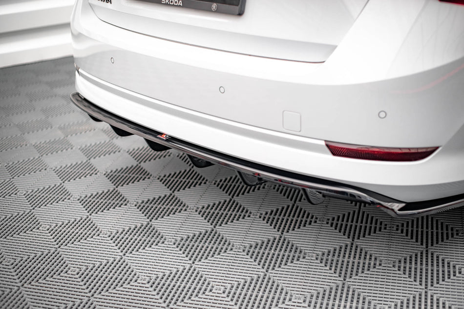 Rear Splitter (with vertical bars) suitable for Skoda Octavia Mk4