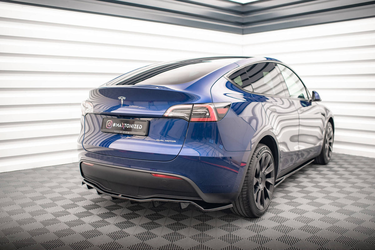 Rear Splitter (with vertical bars) suitable for Tesla Model Y